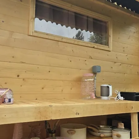 مكان تخييم Ardennen Karreke دربي
